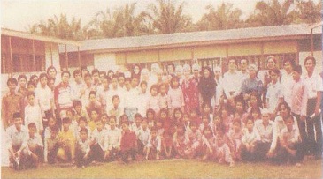 The First batch of Peyakin Members